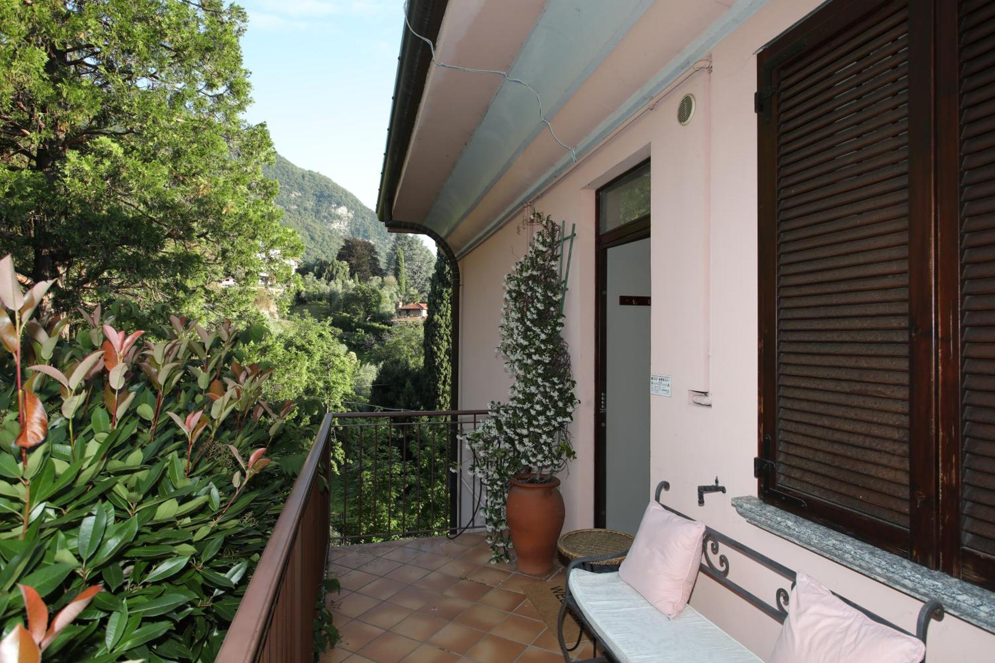 Wonderful Lake Front Appartment Near Bellagio Limonta Dış mekan fotoğraf